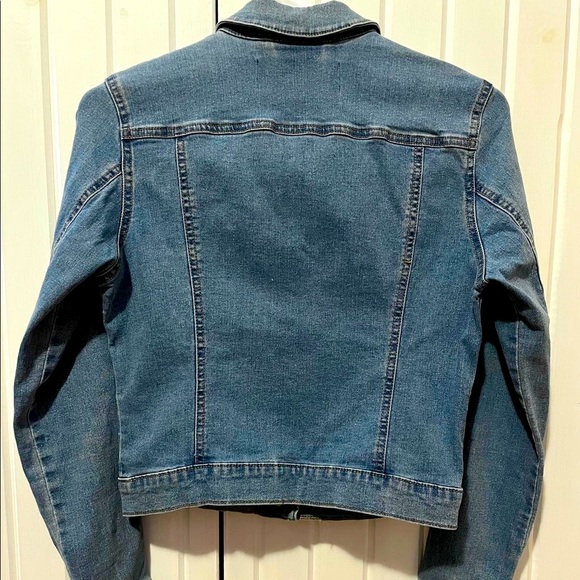 Denim jacket - Picture 2 of 3